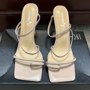 Nude shoes